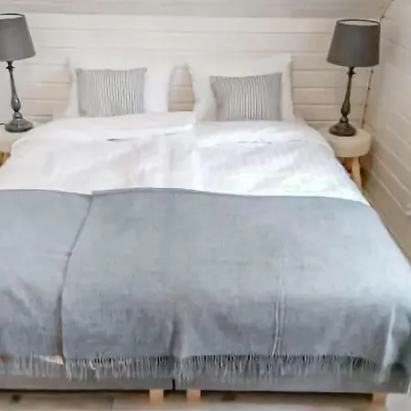 2 Bedroom Stunning In