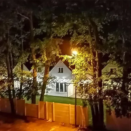 2 Bedroom Stunning In * Międzywodzie